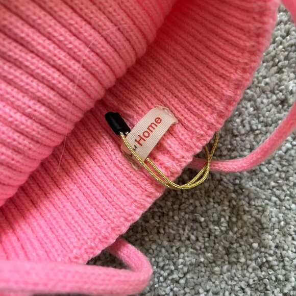 Kids Beanie Double Pom Leopard Winter Hats Toddler Pink Ages 4-8 - Picture 3 of 4